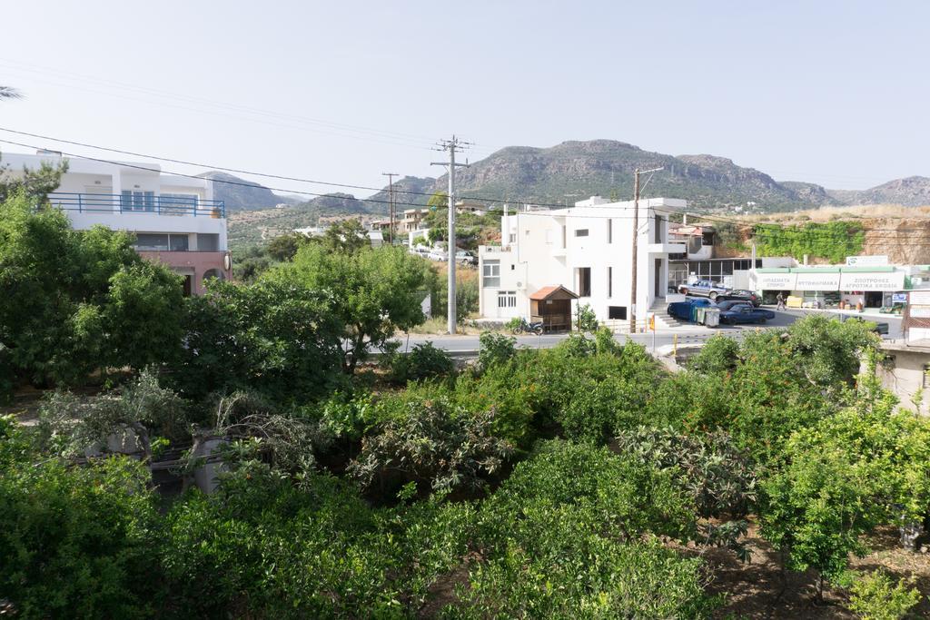 Porfyra'S Island Apartment Makry Gialos  Exterior photo