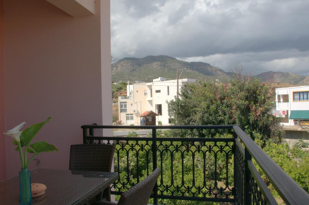 Porfyra'S Island Apartment Makry Gialos  Exterior photo